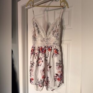 Floral Lace V-Neck Romper